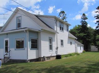 2019 Garfield St, Two Rivers, WI 54241