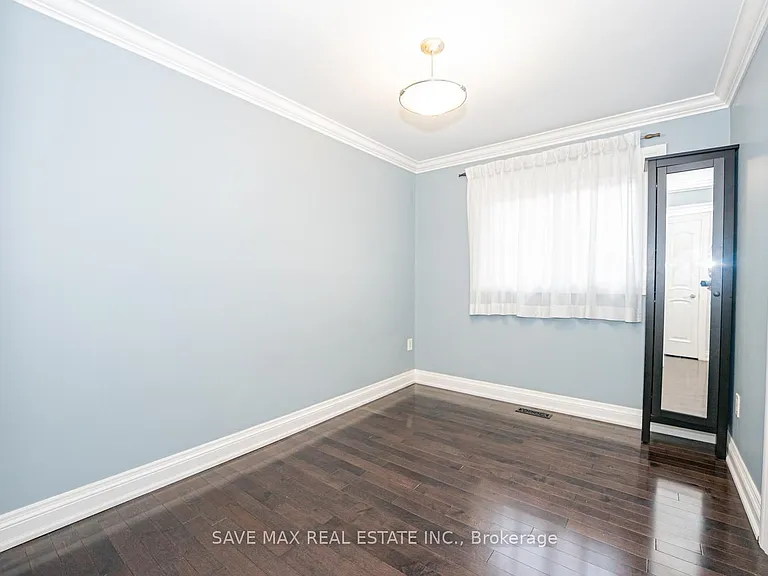 18 Levitt Ct — Photo 19