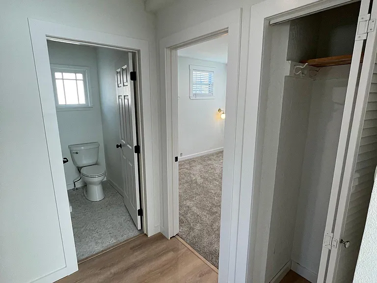 1206 N Anderson St — Photo 8
