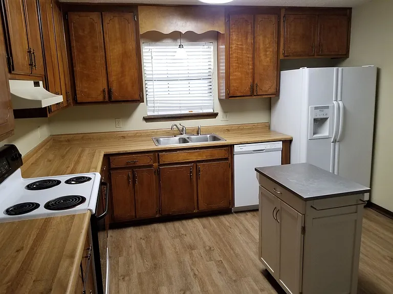 754 Silver Maple Dr — Photo 4
