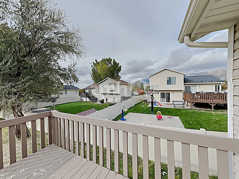 521 N Quincy Ave — Photo 15