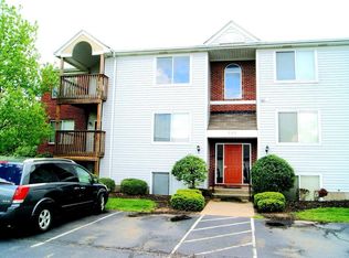 30 Aspen Glen Dr, Cincinnati, OH 45244