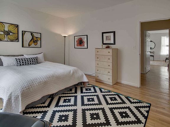 5th image of 319 Saint Johns Pl Unit 4H