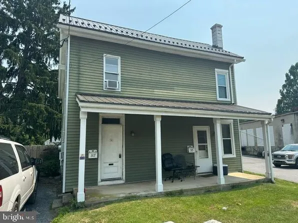 317 N State St, Ephrata, PA 17522