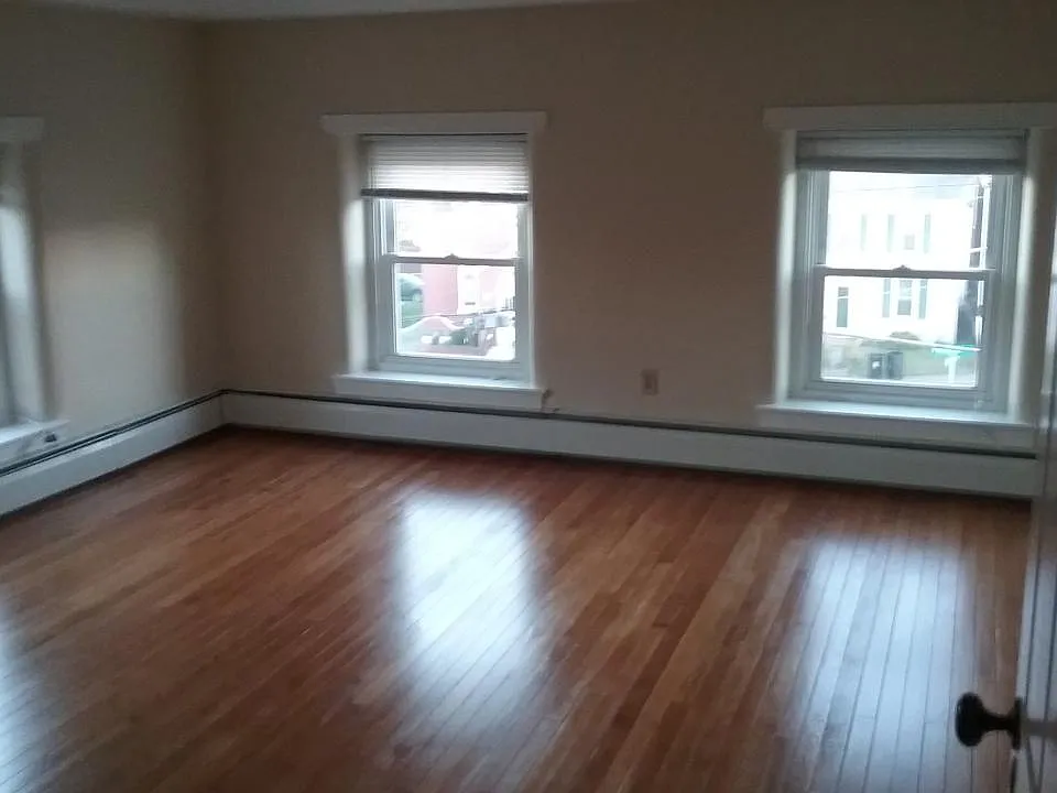Lg bedroom