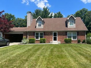 3714 Creekwood Dr, Greenwood, IN 46142