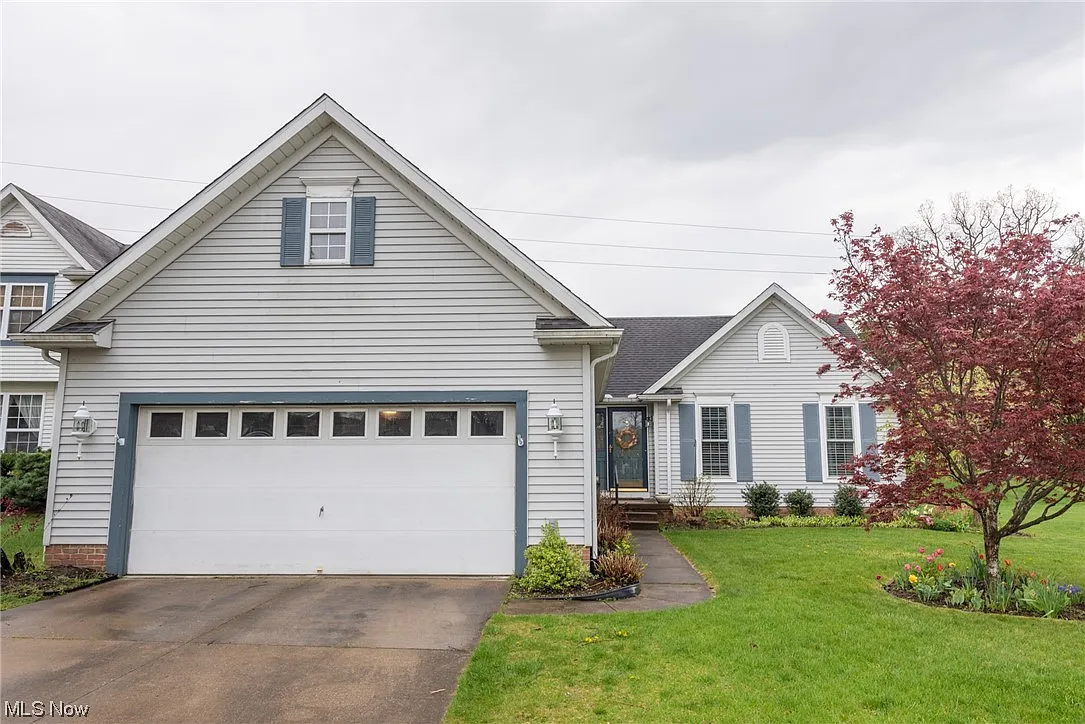 2220 Cambridge Ct photo 1