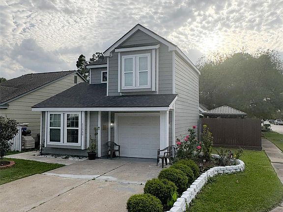 3rd image of 11549 Springshire Dr