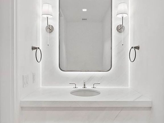 5th image of 200 E 83rd St #11B