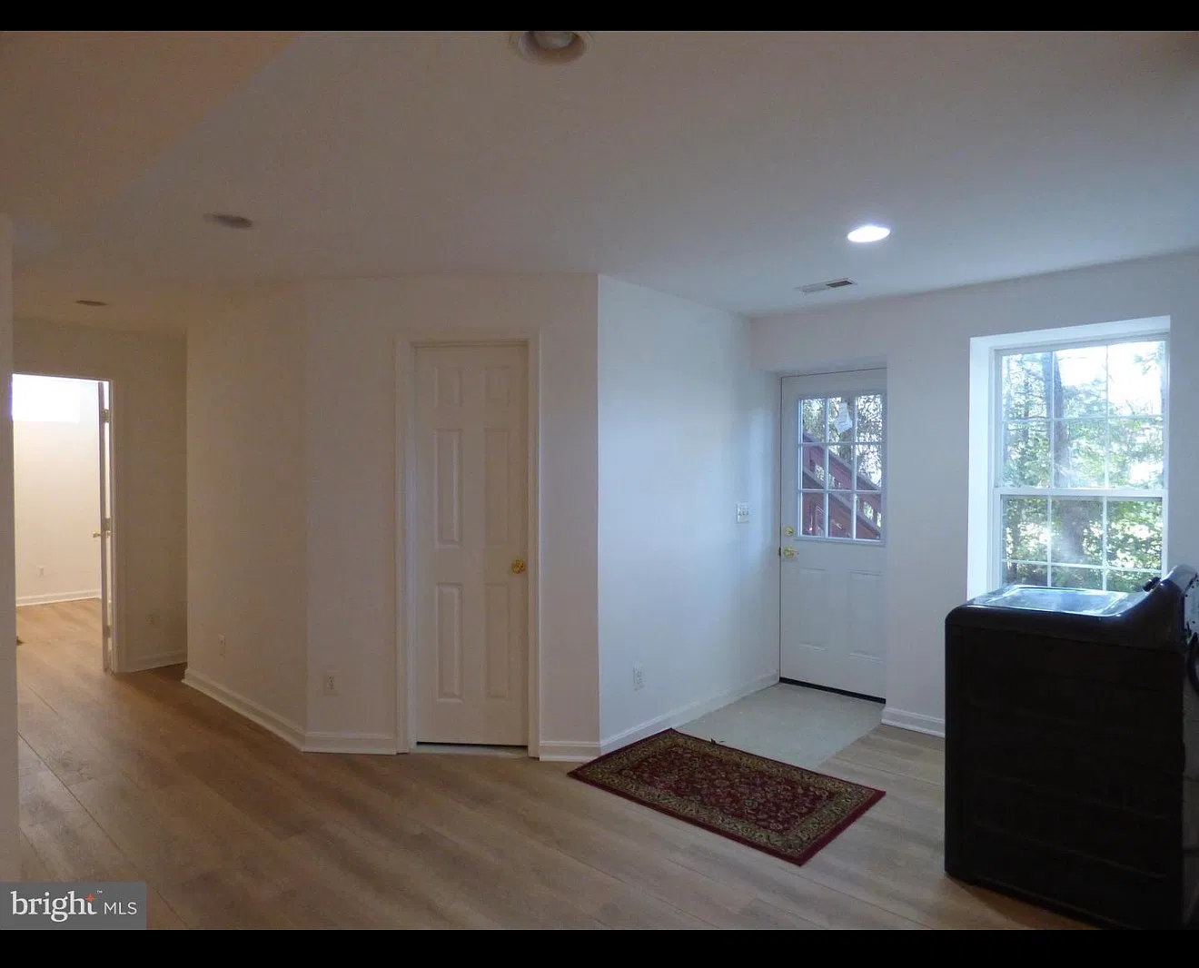 1 bed, 1500 sqft, $1,750 — Photo 1