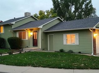 244 Wadsworth Cir, Longmont, CO 80504