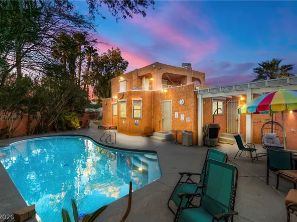 2631 S Buffalo Dr, Las Vegas, NV 89117