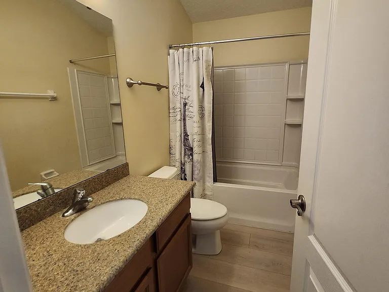 201 Edgeford Ct — Photo 30