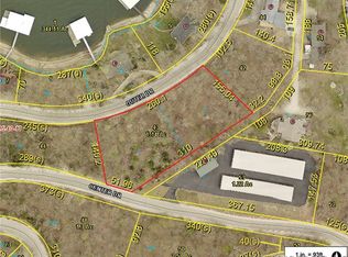 Outer Dr, Lake Ozark, MO 65049
