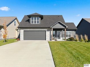 6017 N Hws Cleveland Blvd, Omaha, NE 68116