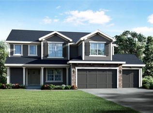 819 Creekmoor Dr, Raymore, MO 64083