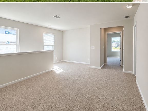 5th image of 2223 Martin Spring Bnd