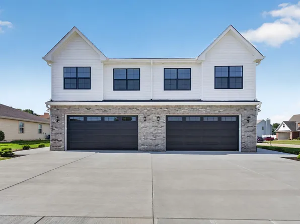 1963 Taller Rd, Morris, IL 60450