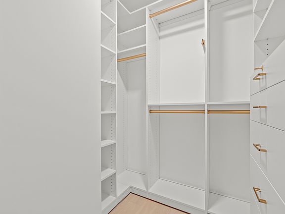 4th image of 3 Court Sq APT 2805