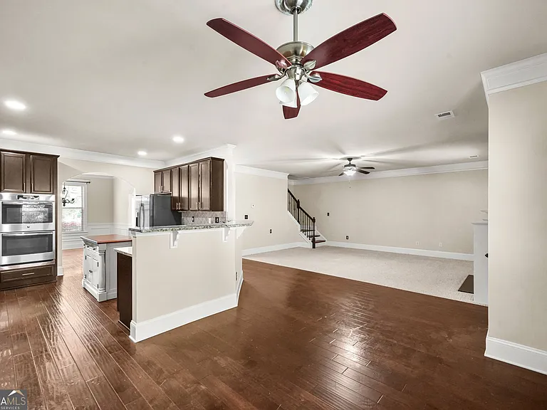 882 Nestling Dr — Photo 13
