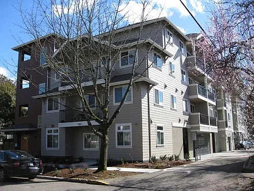 Midtown Apartments Photo 1