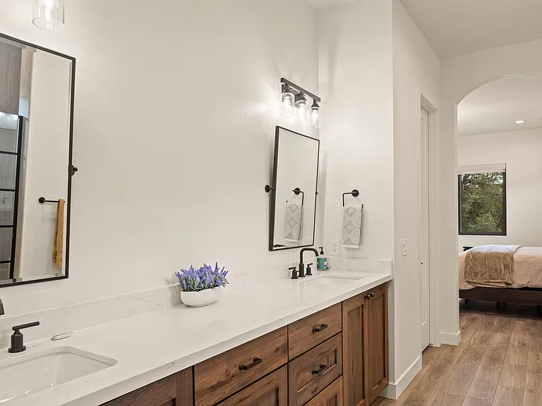20 Crystal Sky Dr — Photo 28