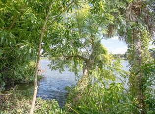 645 Palmetto Dr, Venice, FL 34293