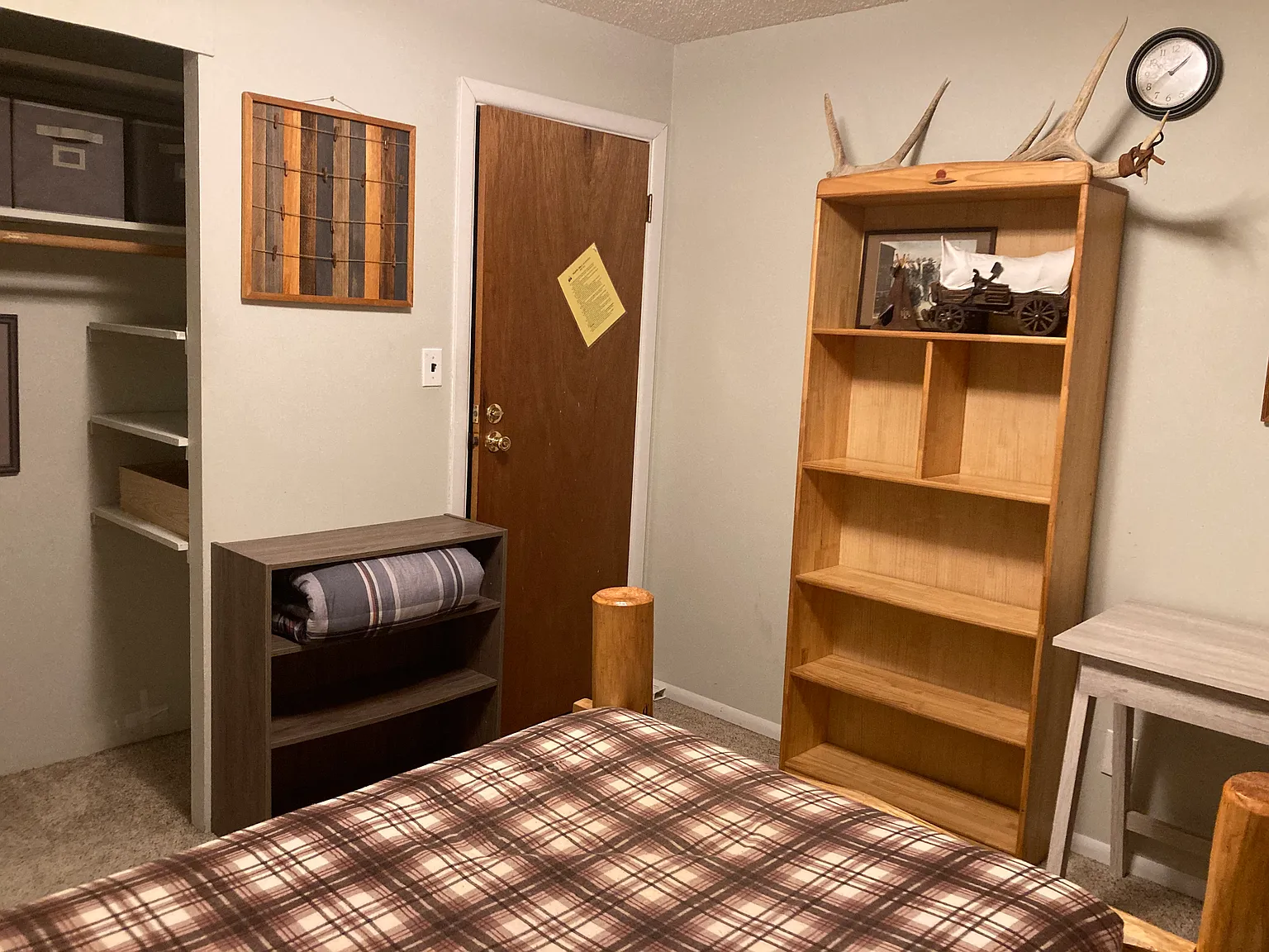 Greenland Dr, Anchorage — Photo 3