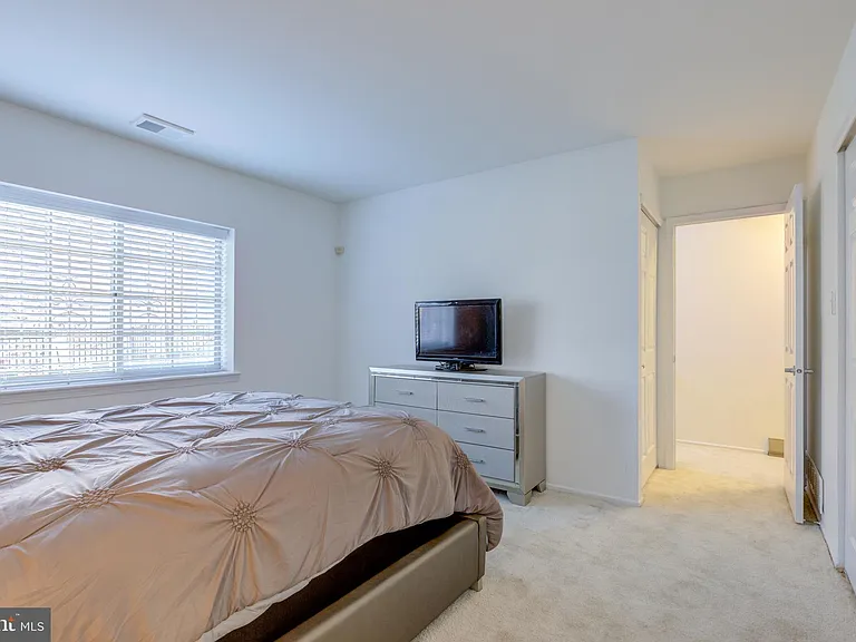 2751 Pennsylvania Ave #B103 — Photo 23