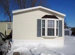1006 Vantura Dr, Wahpeton, ND 58075
