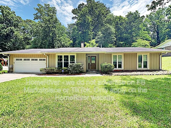 142 Cross Gate Dr, Marietta, GA 30068