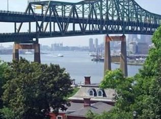 19 Boatswains Way, Chelsea, MA 02150