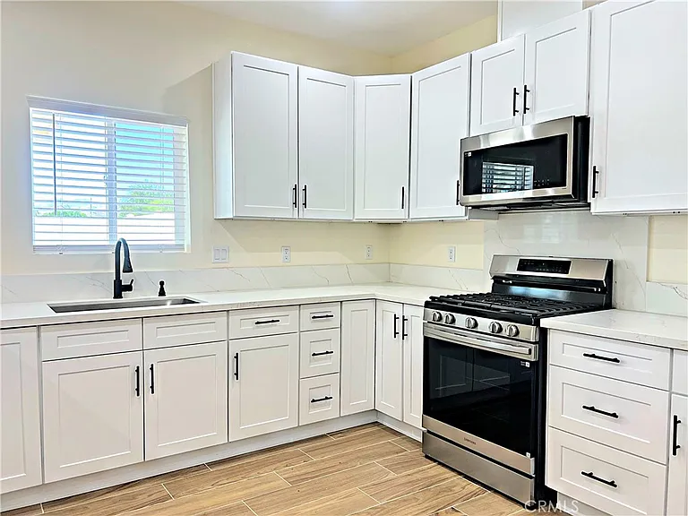 9256 E Avenue R #14-E — Photo 17