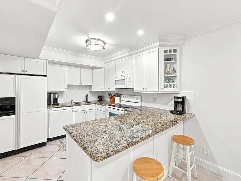 250 S Ocean Blvd #263 — Photo 8
