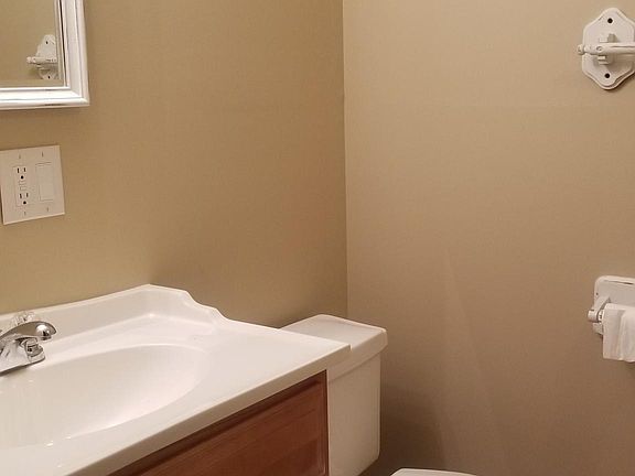 4th image of 2902 Porter Ct SW