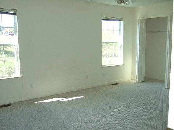 4th image of 1649 St Joseph St #D