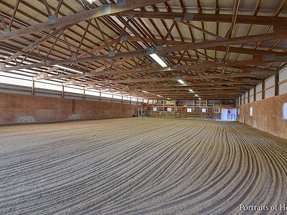 INDOOR ARENA IS 130X60