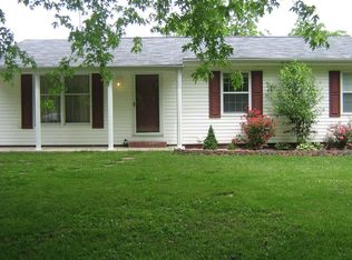 9169 Eggemeyer Rd, Walsh, IL 62297