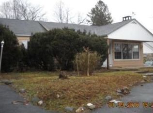 26 Silver Lake Scotchtown Rd, Middletown, NY 10940
