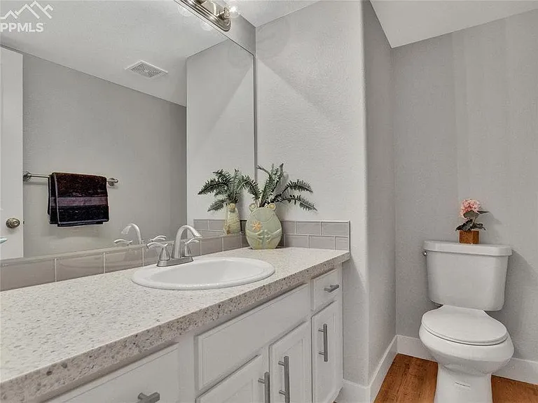 7154 Grand Prairie Dr — Photo 11