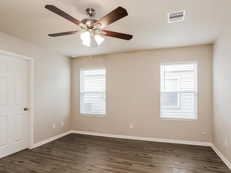 9962 Chimney Swift Ln — Photo 9