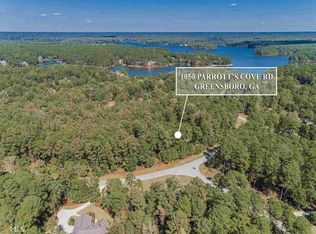 1050 Parrotts Cove Rd, Greensboro, GA 30642