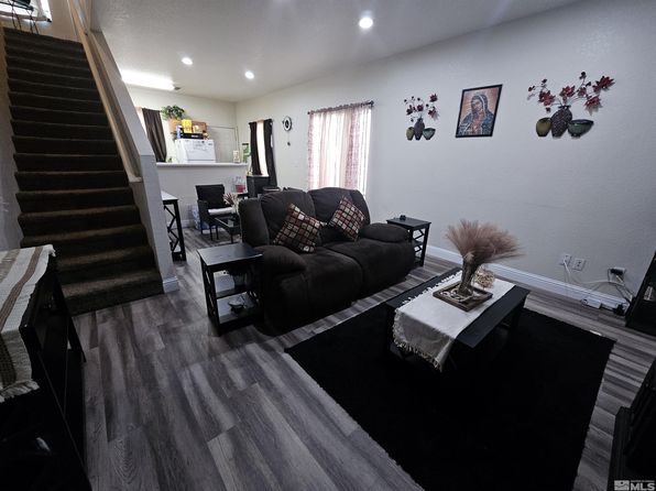 reno-nevada-449131644 picture