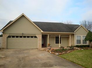 9 Columbella St, Bay City, TX 77414