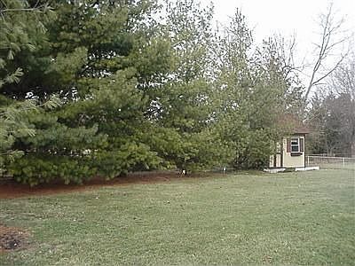2nd image of 7985 Brainard Woods Dr