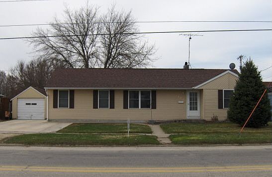 1st image of 408 E Oak St