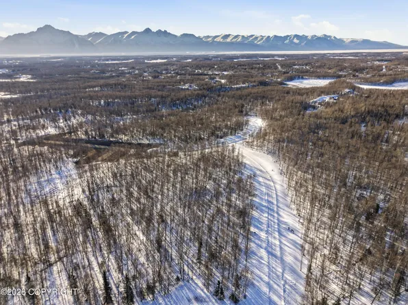 5399 E Beverly Ann Ln, Wasilla, AK 99654