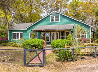 755 Jumbo Ln, Edisto Island, SC 29438