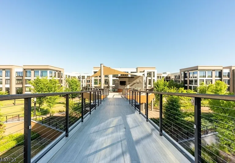7 Jessica Ln — Photo 19
