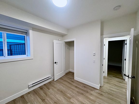 3rd image of 5248 Goldspring Pl #B42